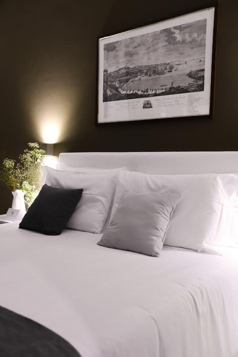Hotel Tergeste Триест Экстерьер фото