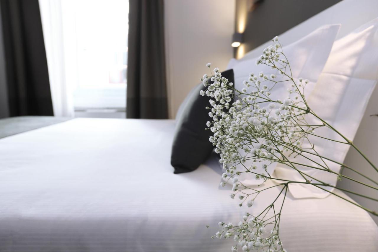 Hotel Tergeste Триест Экстерьер фото